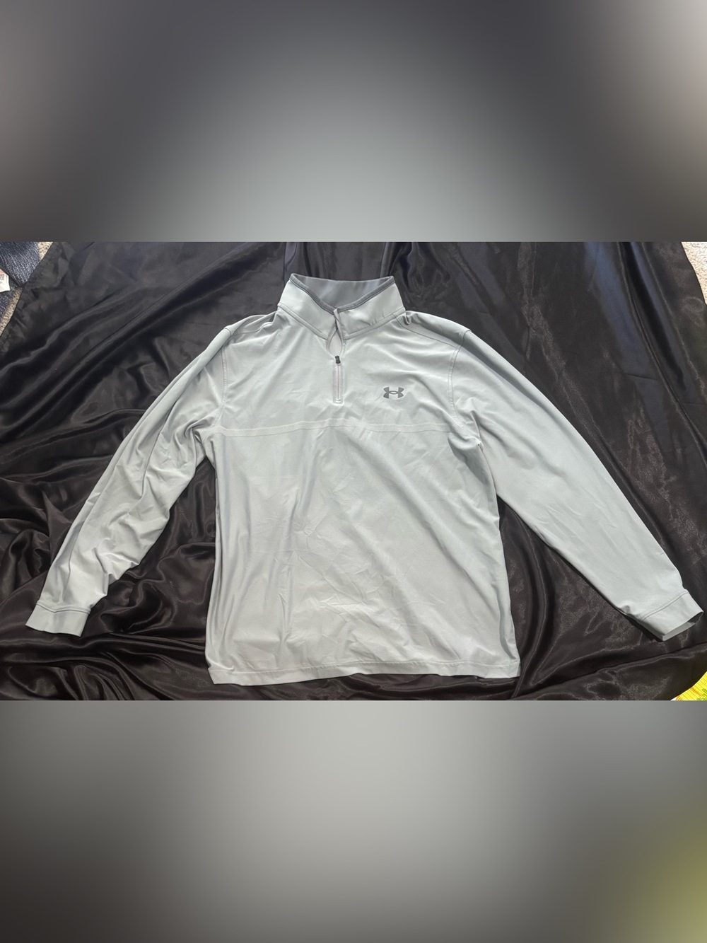 Under Armour Light Gray Men’s Quarter-Zip Shirt Jacket